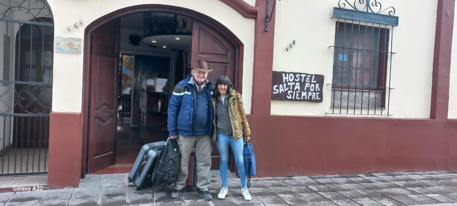 Hostel Salta Por Siempre Eksteriør billede